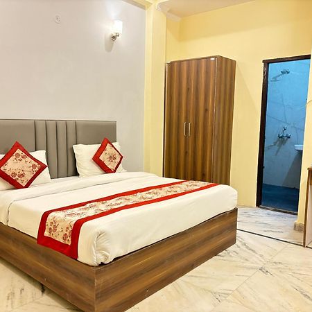 Hotel Vegas Corporate Suites Noida Exteriér fotografie