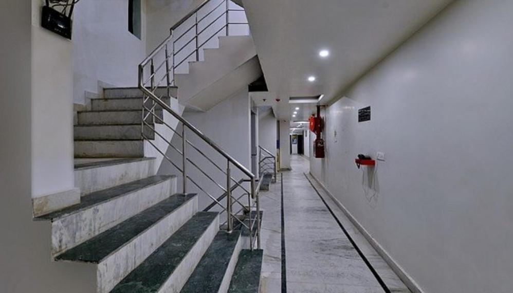 Hotel Vegas Corporate Suites Noida Exteriér fotografie